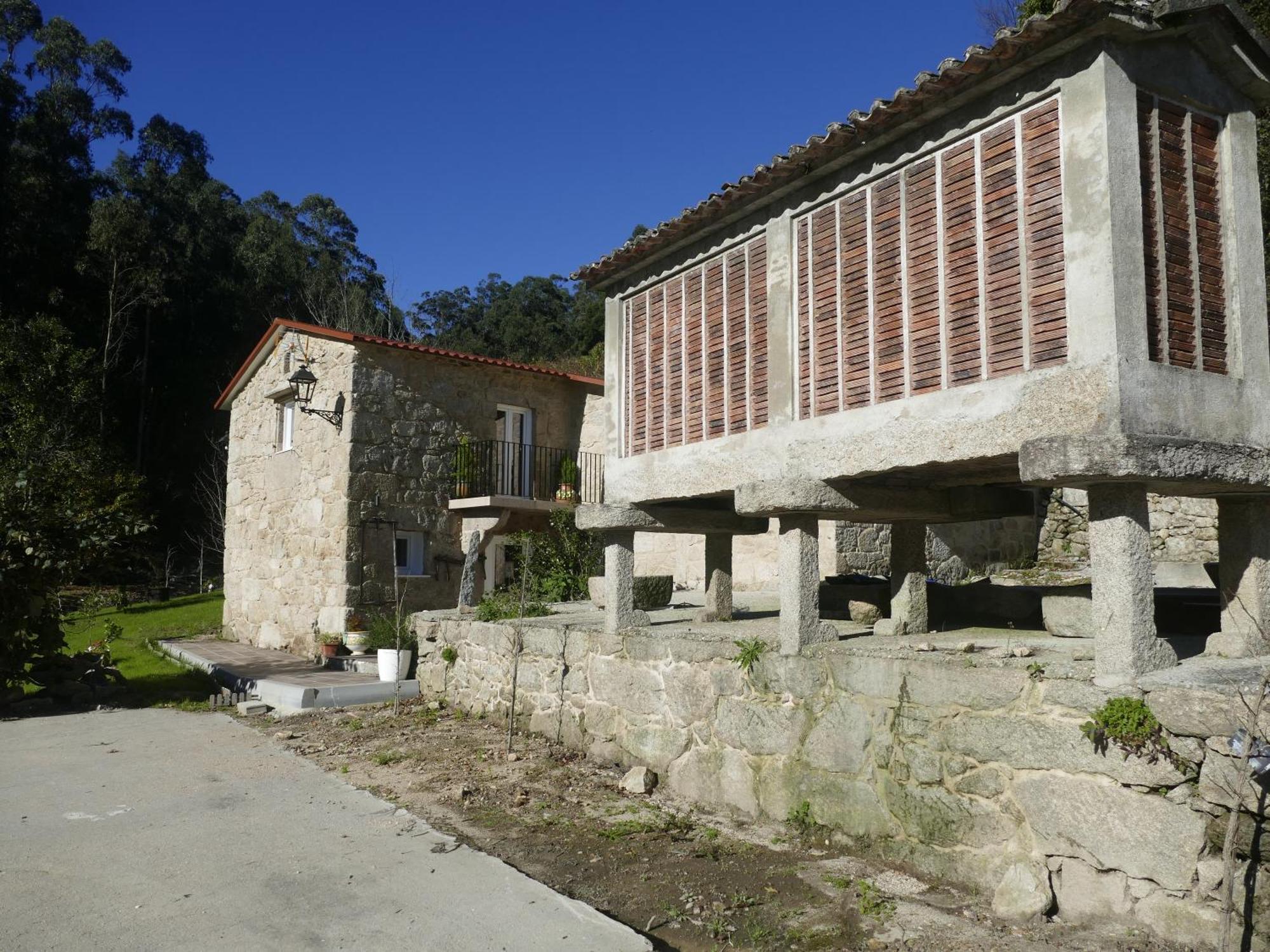 Casita A Estrenar En Finca Con Rio Proxima A Tui, Gondomar Y Portugal. Ngoại thất bức ảnh